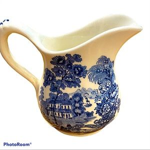Royal Staffordshire Tonquin Blue Creamer England